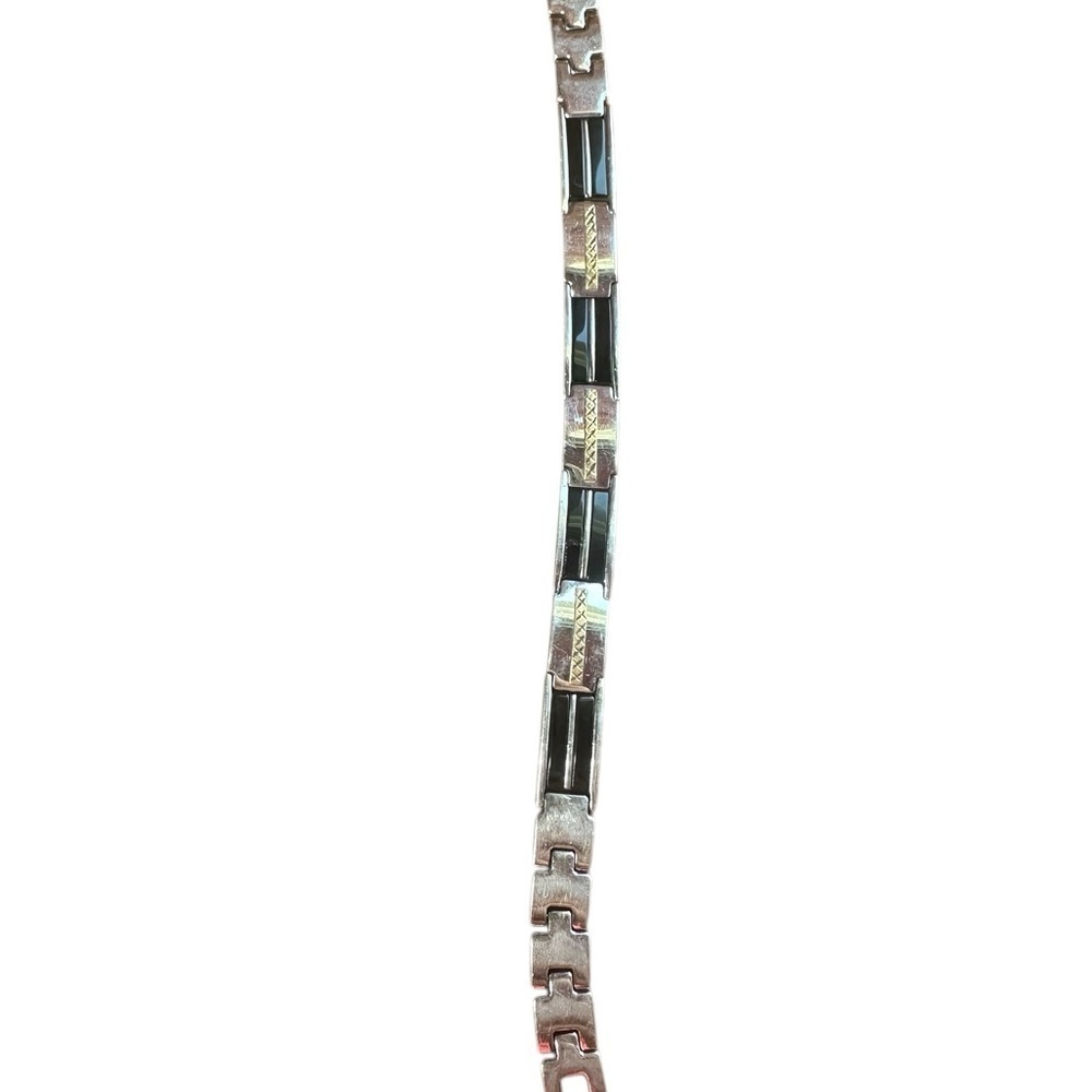 Elegant Stainless Steel and 14k Gold accents Black Men’s Bracelet - Picture 6 of 7